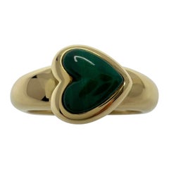 Rare Vintage Van Cleef & Arpels Green Malachite Heart Cut 18k Yellow Gold Ring