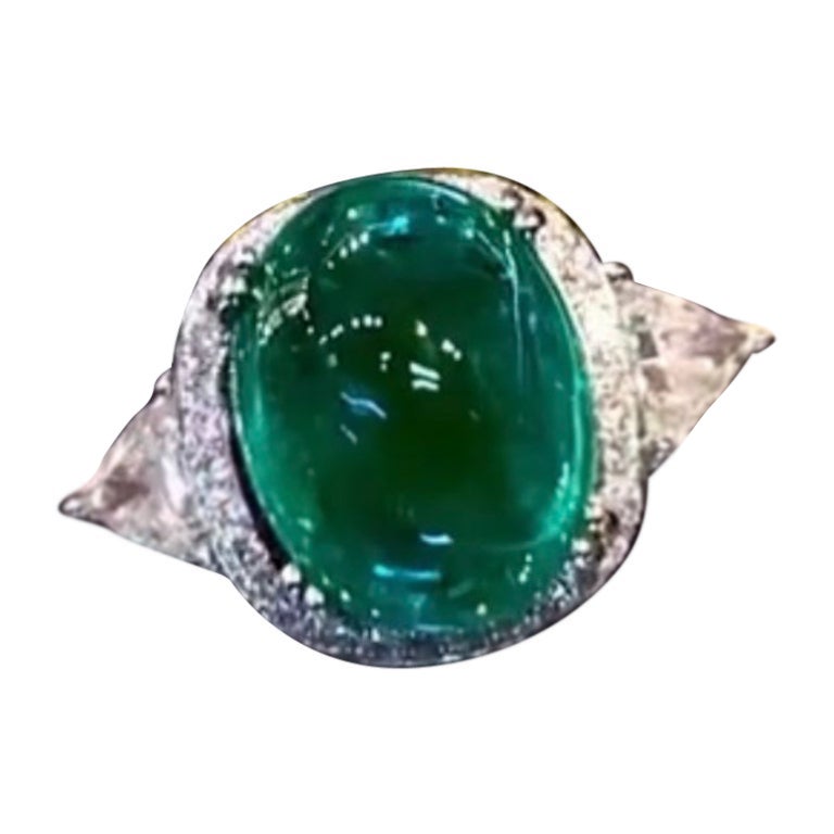 AIG Certified 10.00 Carats Zambian Emerald  Diamonds 18K Gold Ring