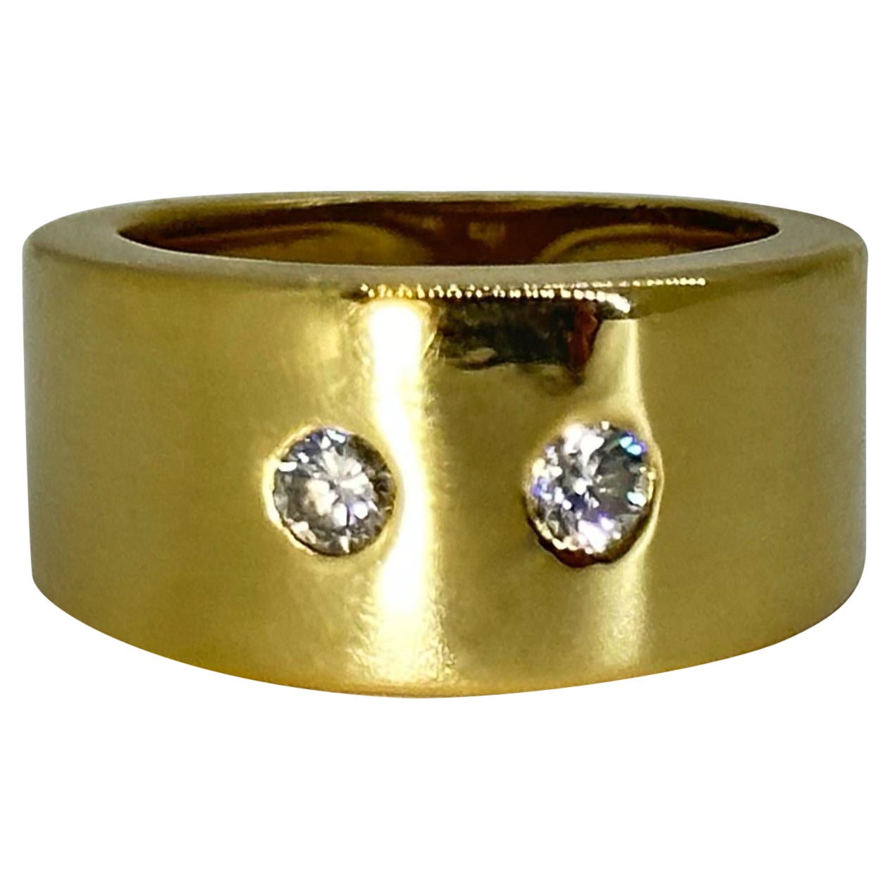 Diamond Band Ring 18 Karat Yellow Gold Contemporary Style