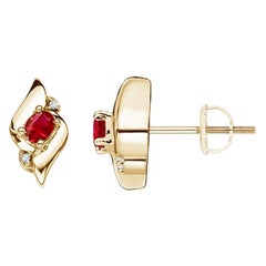Orecchini a conchiglia ovali di rubino naturale e diamanti in oro giallo 14K (4x3mm)