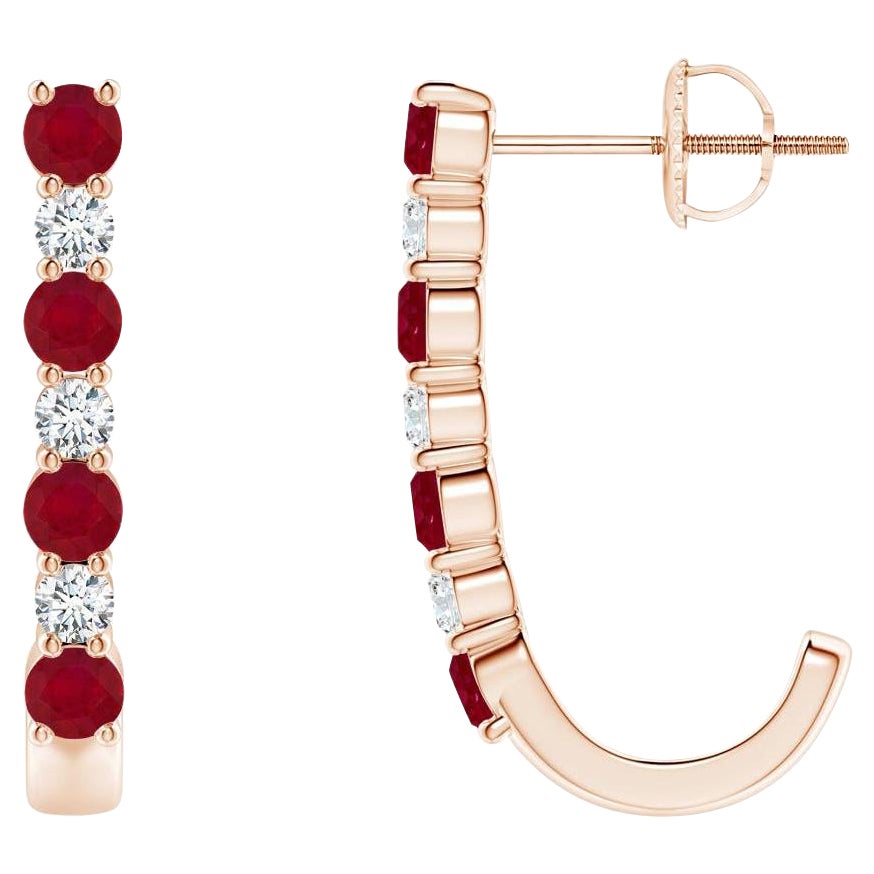ANGARA J-Hoop-Ohrringe aus 14 Karat Roségold mit natürlichem 0,72 Karat Rubin und Diamanten