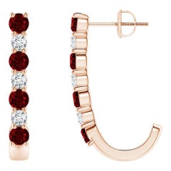 ANGARA J-Hoop-Ohrringe aus 14 Karat Roségold mit natürlichem 1,20 Karat Rubin und Diamant