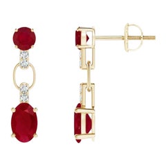Natürliche und ovale Rubin-Ohrringe mit 1,20 Karat Rubin und Diamant in 14KYellow Gold