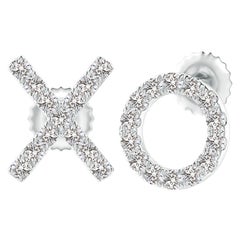 Natural Diamond XO Stud Earrings in Platinum (0.2cttw  Color-I-J)