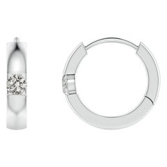 Orecchini a cerchio con diamanti tondi naturali in oro bianco 14K (misura 2 mm, colore K)
