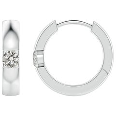 Pendientes de aro de diamante redondo natural en oro blanco de 14 quilates (Tamaño-2,5 mm, Color-K)