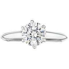 Tiffany & Co. 1.12 Carat Round Brilliant Diamond Platinum Engagement Ring (bague de fiançailles en platine)