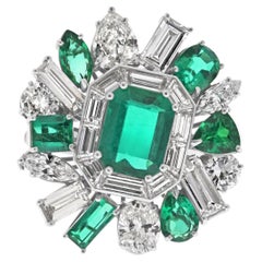 Platin Entourage 2,92 Karat Grüner kolumbianischer Smaragd und Diamant Cocktail-Ring