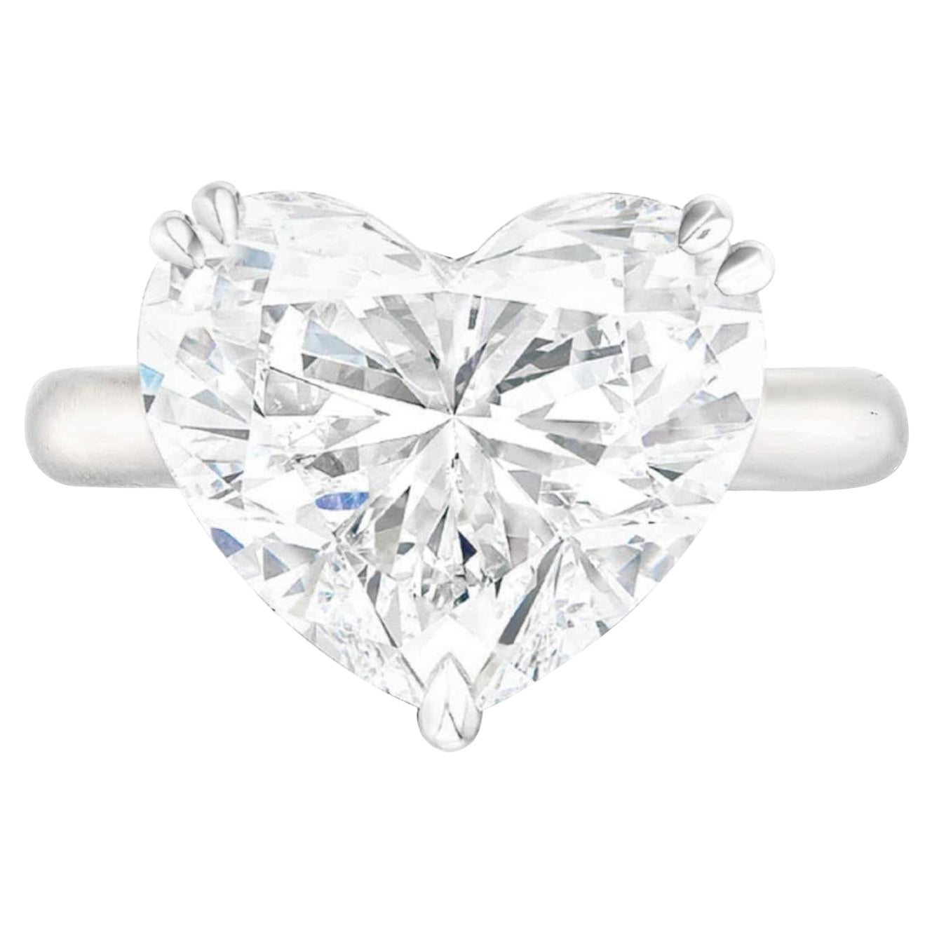 Bague D FLAWLESS en platine avec diamant en forme de cœur de 8 carats certifié GIA en vente