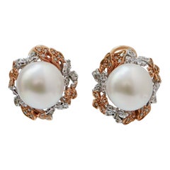 Pendientes de perlas del Mar del Sur, diamantes, oro blanco de 14 quilates y oro rosa.
