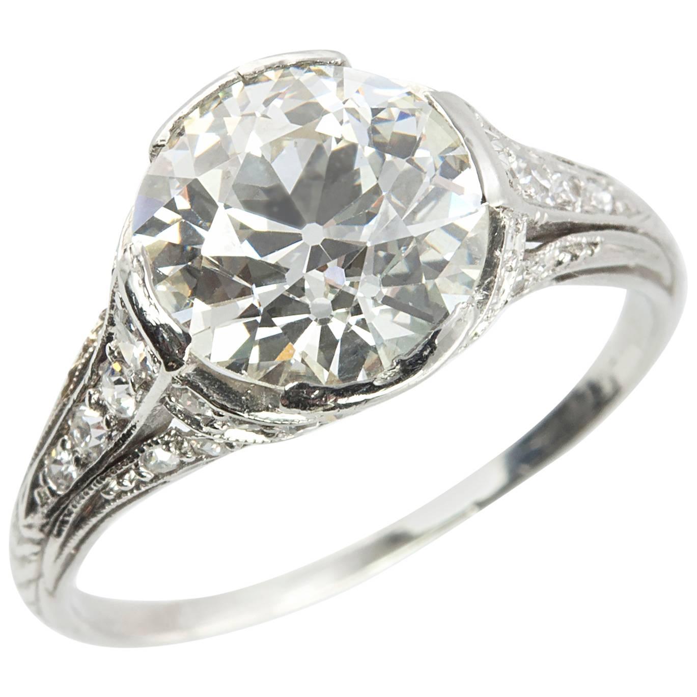 Edwardian 2.20 Carat Old European Cut Diamond Engagement Ring For Sale