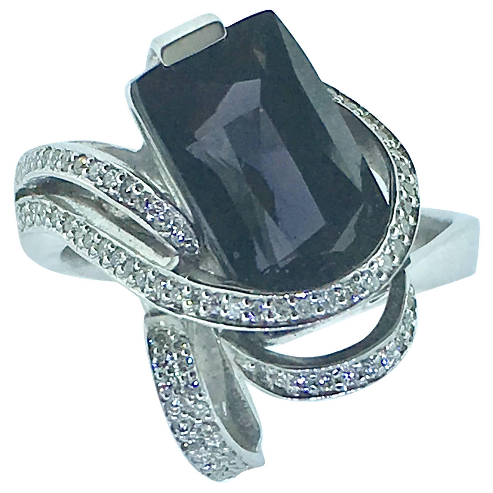 L. Van Giel  Diamonds and Saphire Art Nouveau  Ring