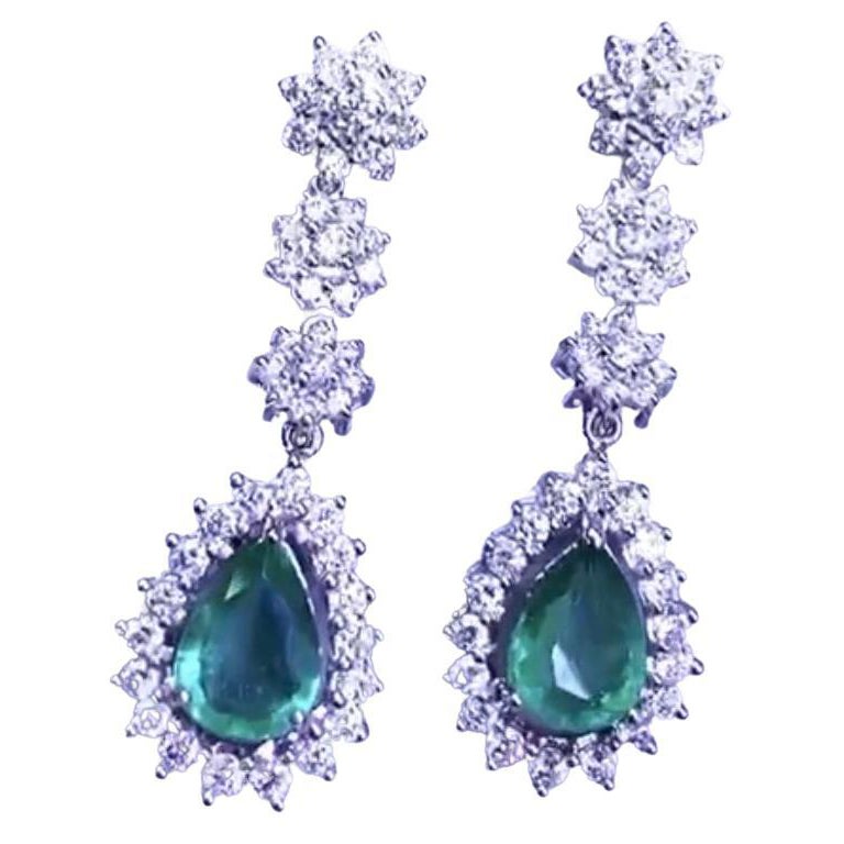 AIG Certified 5.50 Carats Zambian Emeralds   4.80 Ct  Diamonds 18k Gold Earrings