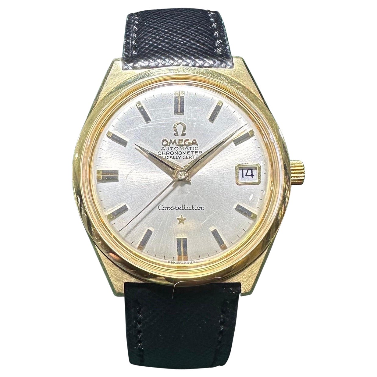 Omega Constellation C en or 14 carats 1969 En vente sur 1stDibs