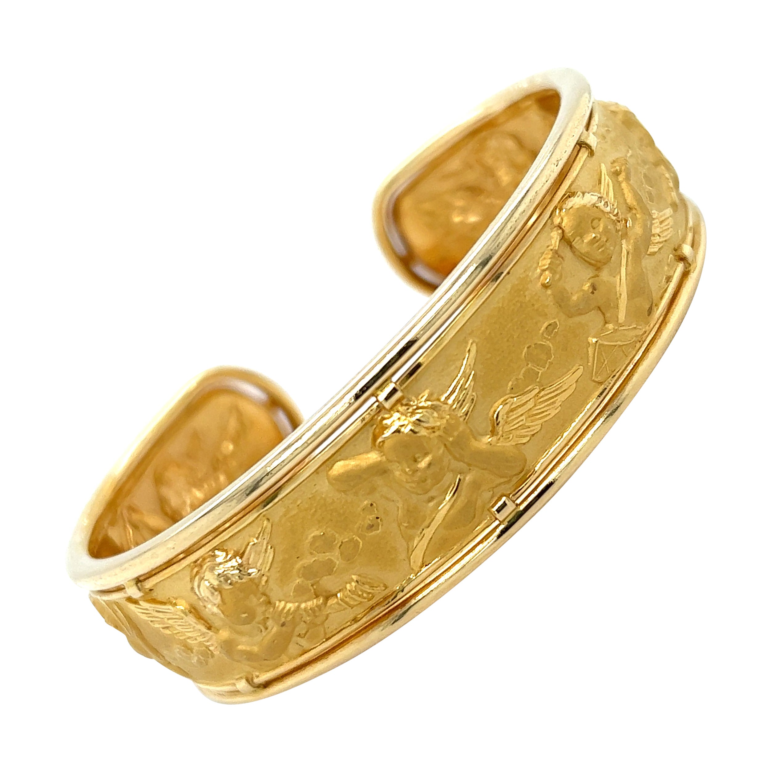 Carrera Y Carrera Angel Cherub Cuff Bracelet 22k Yellow Gold For Sale