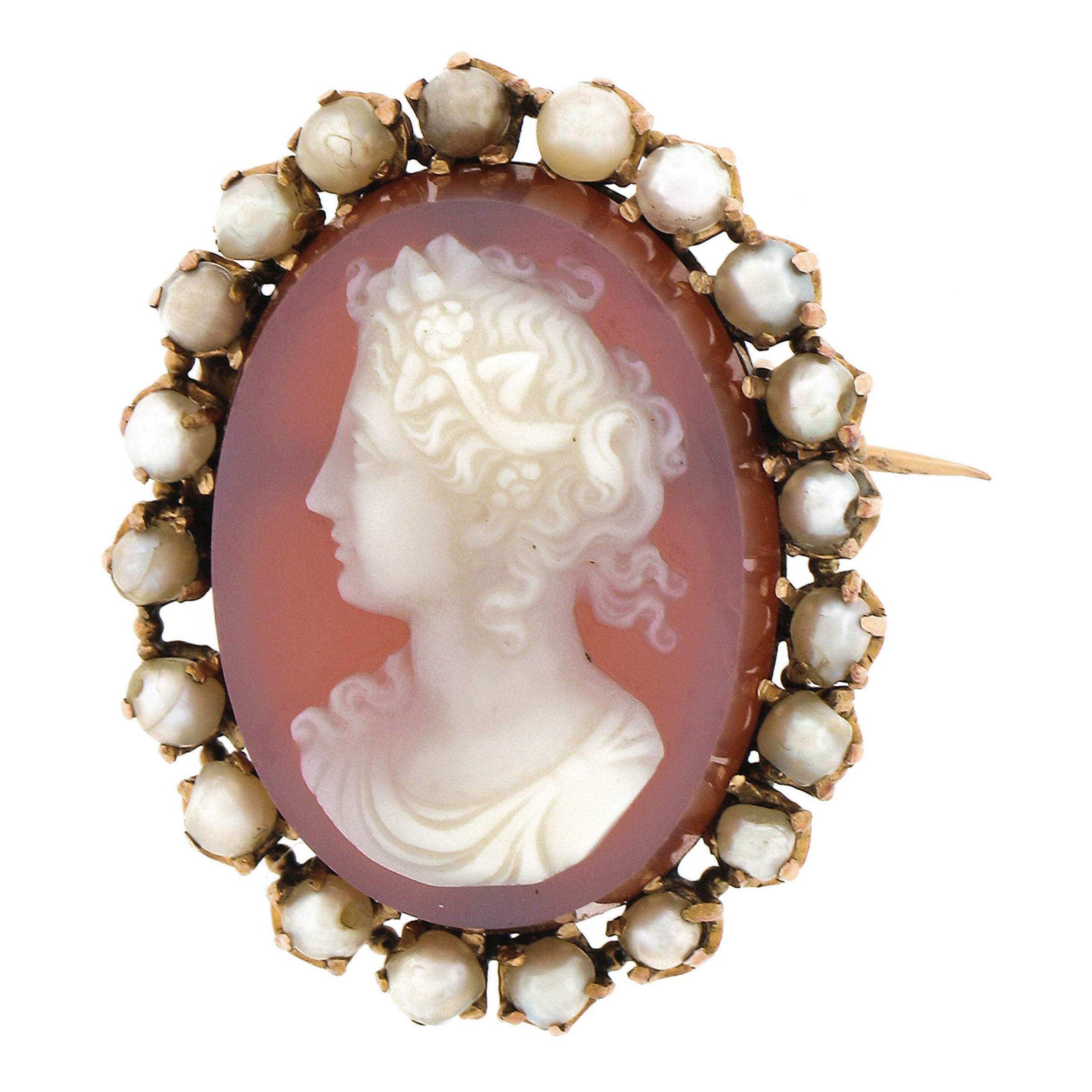 Antique 18k Yellow Gold Carved Hardstone Cameo w/Pearl Frame Halo Brooch Pendant For Sale