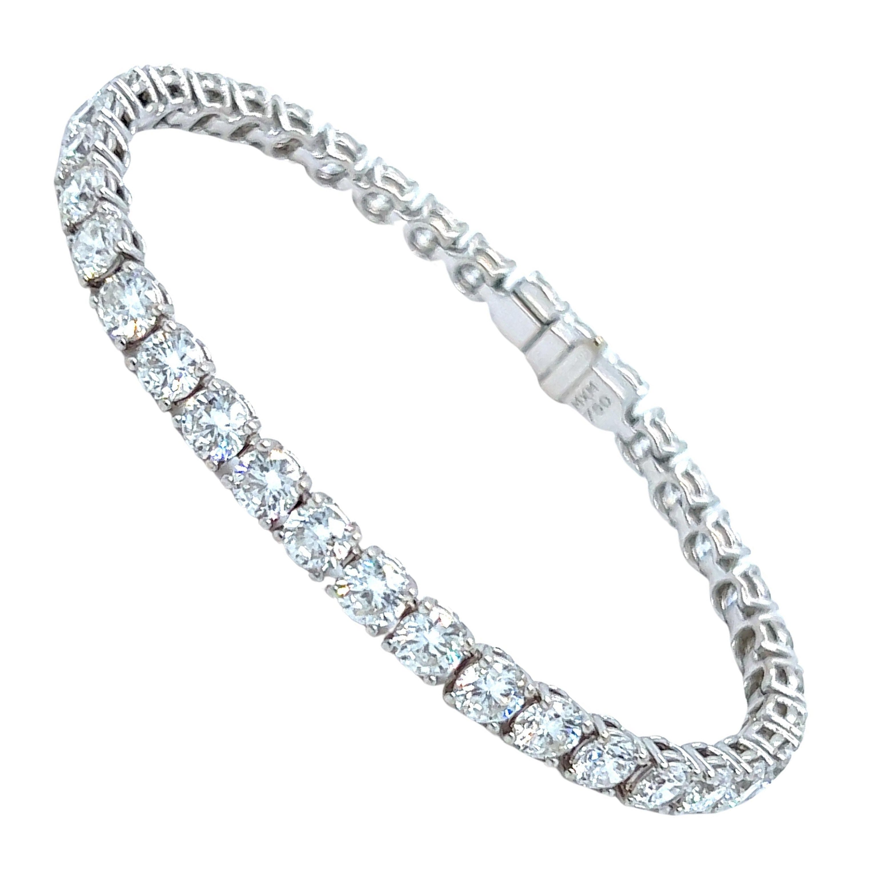 Statement High Quality 18K Weißgold Diamant-Tennisarmband - 10.73ct.