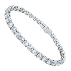 Statement High Quality 18K Weißgold Diamant-Tennisarmband - 10.73ct.