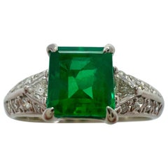 1.05ct Fine Green Colombian Emerald And Diamond Platinum Modern Solitaire Ring