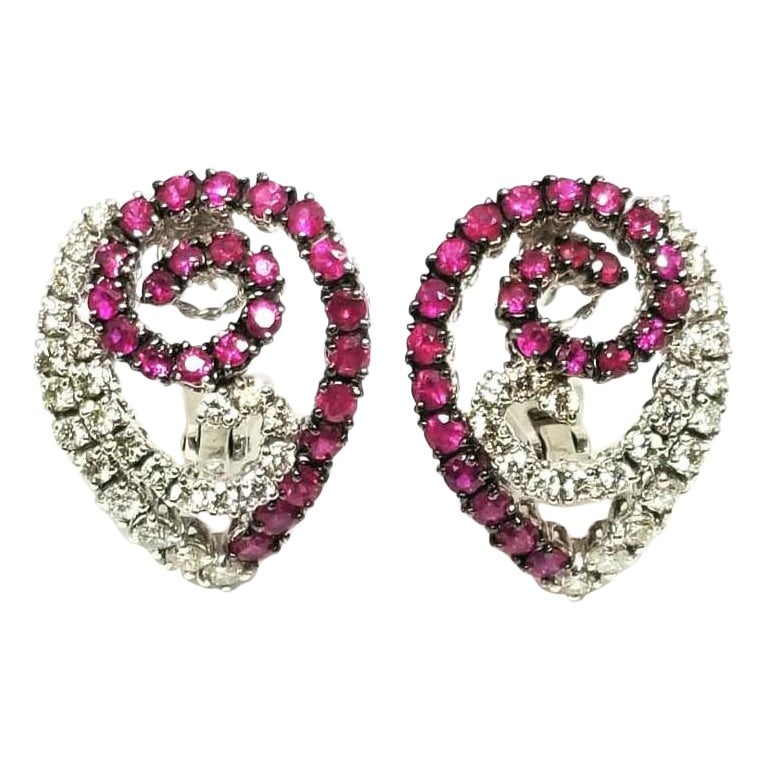 Andreoli, boucles d'oreilles en or blanc 18 carats, diamants et rubis de 2,79 carats