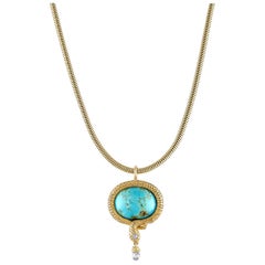Mindi Mond viktorianische türkisfarbene Briolette  Diamant-Goldschlangen-Anhänger  