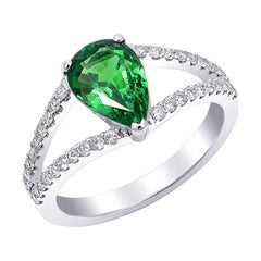 2.16 Carats Tsavorite Diamonds set in 18K White Gold Ring 