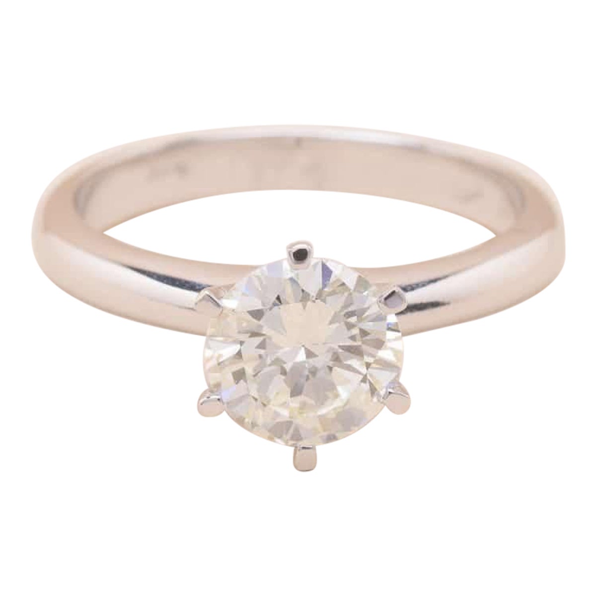 18K Gold 1.29 carat Diamond Solitaire Ring  For Sale