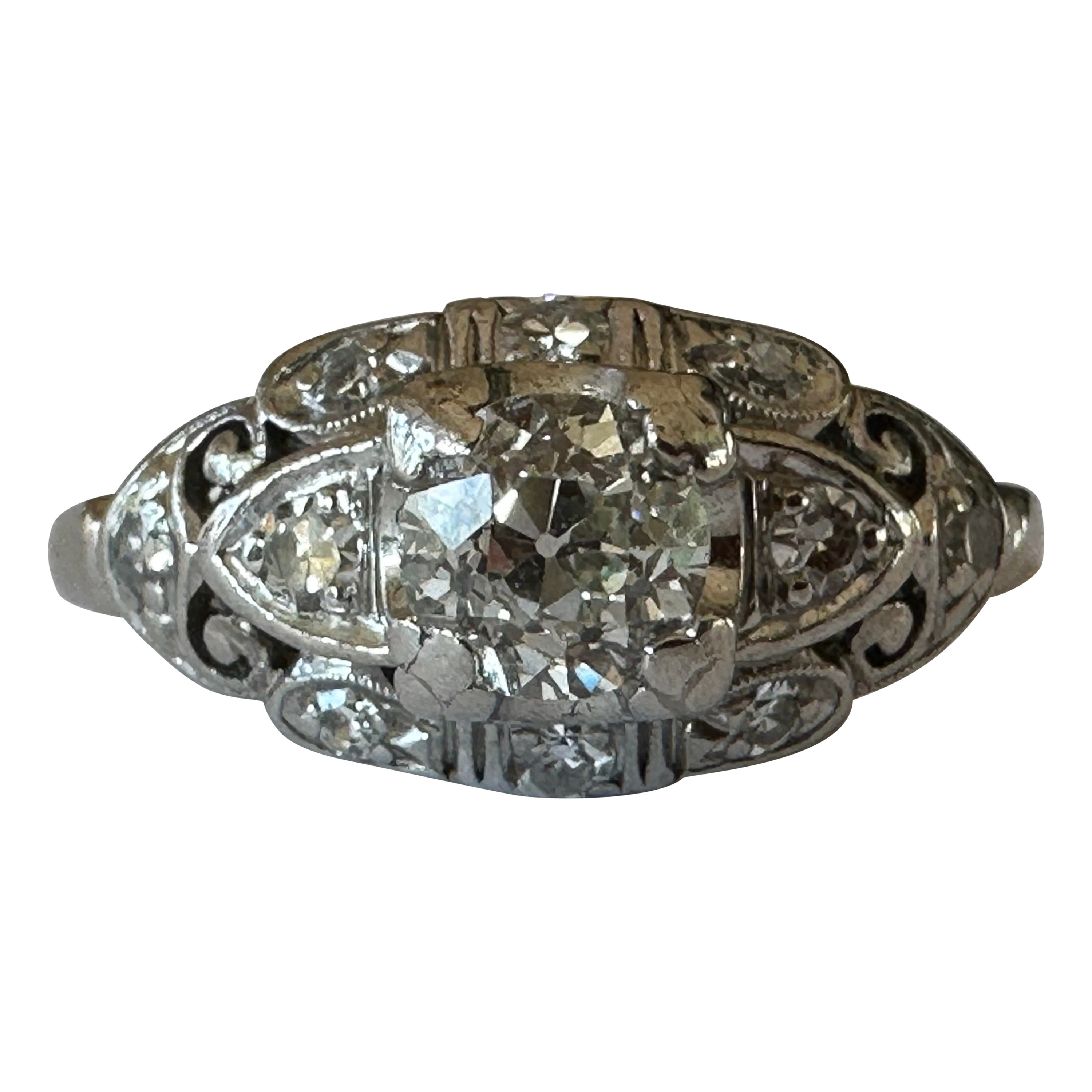 Art Deco Diamond and Platinum Engagement Ring  For Sale