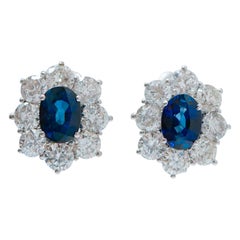 Saphirs, diamants, or blanc 18 carats Boucles d'oreilles.