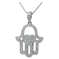 Hamsa Diamanten-Halskette und Anhänger, 0.6CT  Hamsa-Anhänger mit Diamanten, 18 Karat Weißgold