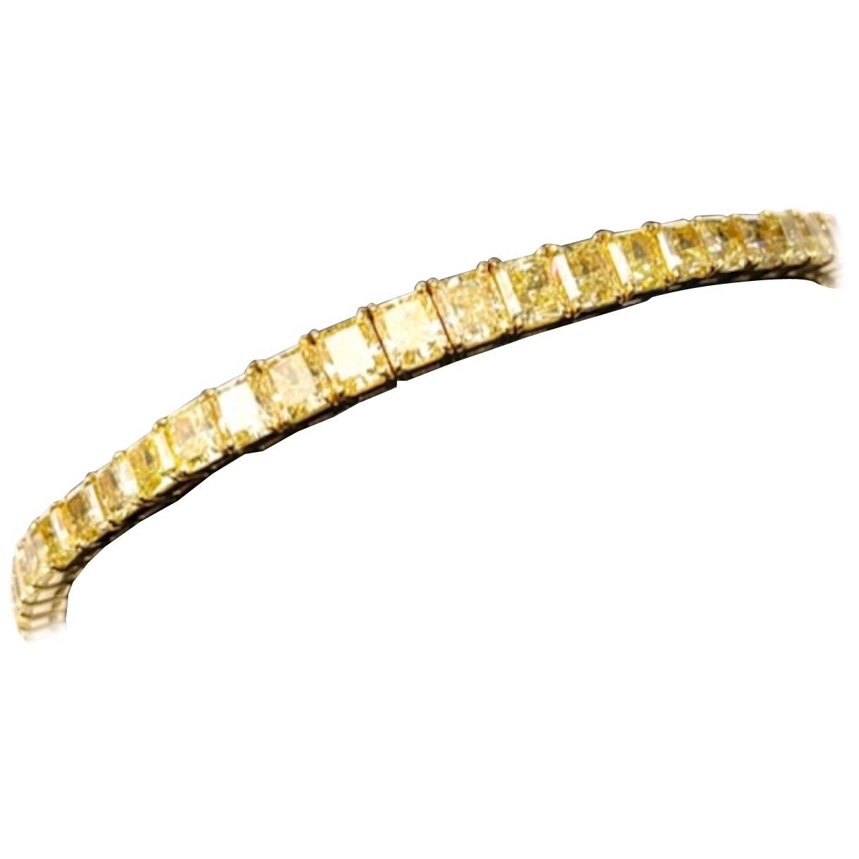 18k Gold  20.91Cttw Natural Yellow Diamonds Flexible Bangle Bracelet For Sale