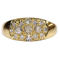 Retro Circa 1980s 18k Gold Natural Old Cut Diamond Decorated Ring 