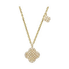 Fleur en or jaune avec diamants Pendan