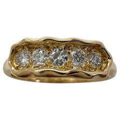 Rare Vintage Van Cleef & Arpels Pavé Diamond 18k Yellow Gold Five Stone Ring