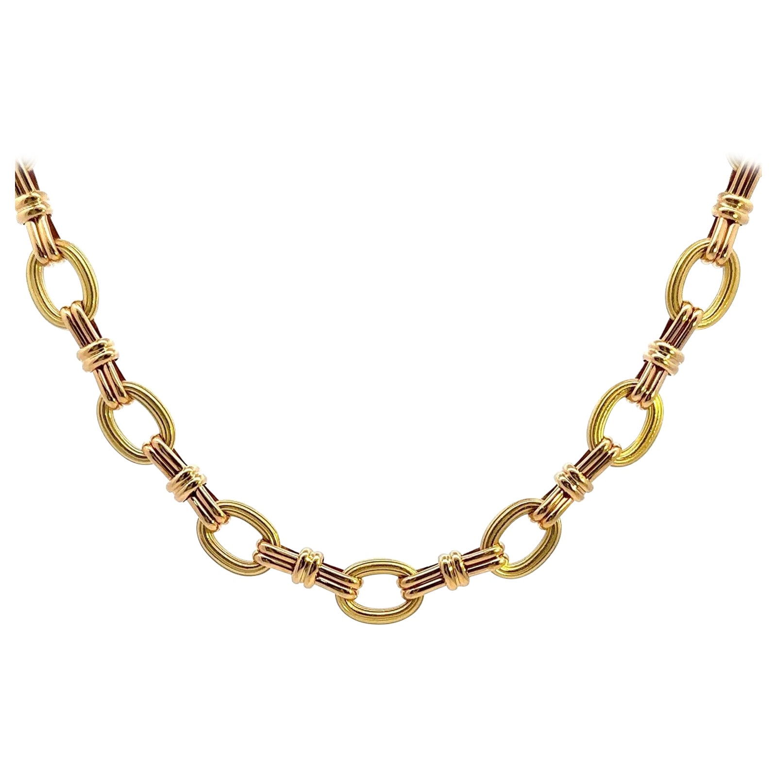 CHAUMET PARIS 18k 18k Yellow Gold Link Necklace Vintage Circa 1970s For Sale