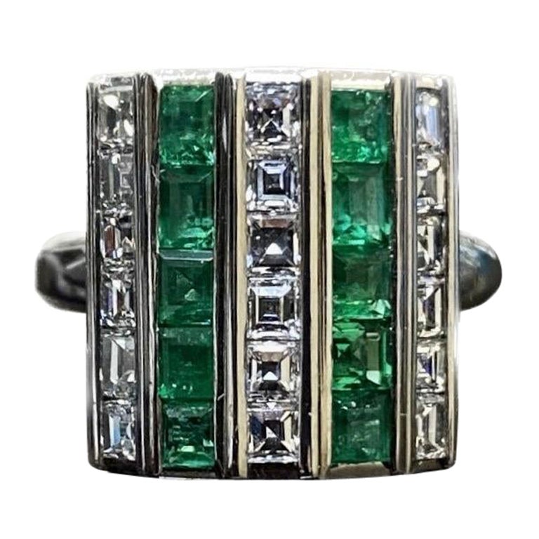 Art Deco Platinum Handmade Diamond Colombian Emerald Cocktail Ring For Sale