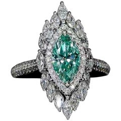 Anello con diamante giallo verde chiaro certificato GIA da 1,08 carati con purezza SI1