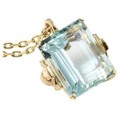 1940s Retro 47carat Aquamarine Floral-Motif  Gold Pendant 