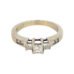14K White Gold apx 1/2 ctw princess Diamond Engagement Ring SZ 4.75