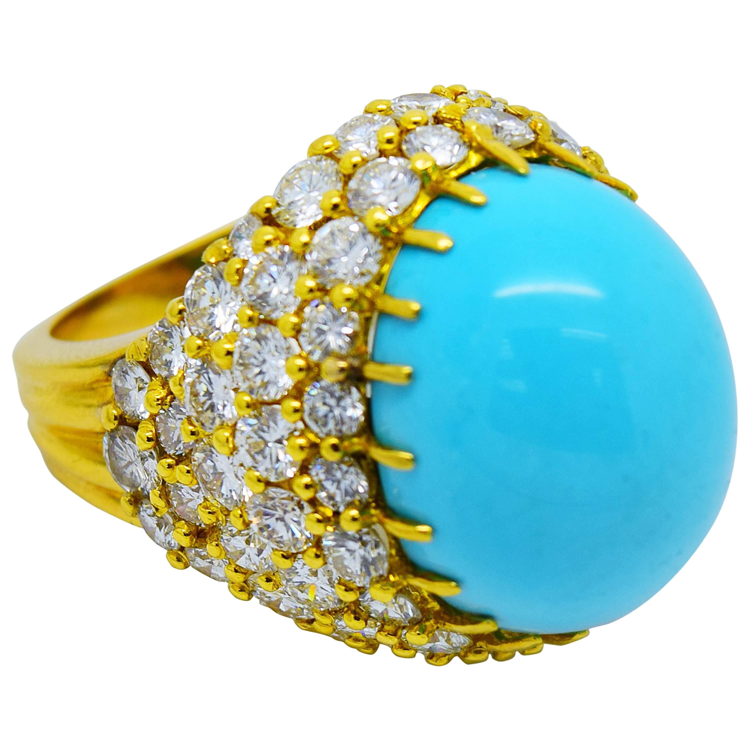 Fine Yellow Gold Persian Turquoise and Diamond Cocktail Bombe Ring For Sale