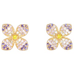 Flower earrings studs in 14k gold