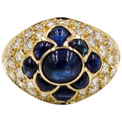 Blue Sapphire and Diamond Bombay Style 18kt Yellow Gold Ring 