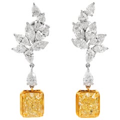 Alexander GIA 8.40ctt Fancy Yellow Diamond Drop Earrings with Halo 18k Gold (Boucles d'oreilles pendantes en diamant jaune fantaisie avec halo)