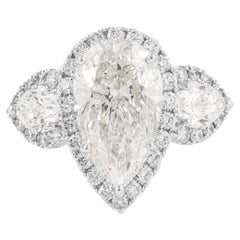 Alexander GIA, bague à trois pierres en or blanc 18 carats avec diamants en forme de poire de 4 carats