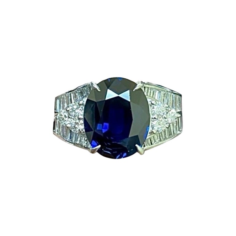 Platinum Baguette Diamond 4.51 Carat Oval Blue Sapphire Engagement Ring  For Sale