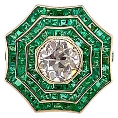 IGI Certified 1.90 Carat Old European Diamond and Emerald Cocktail Ring