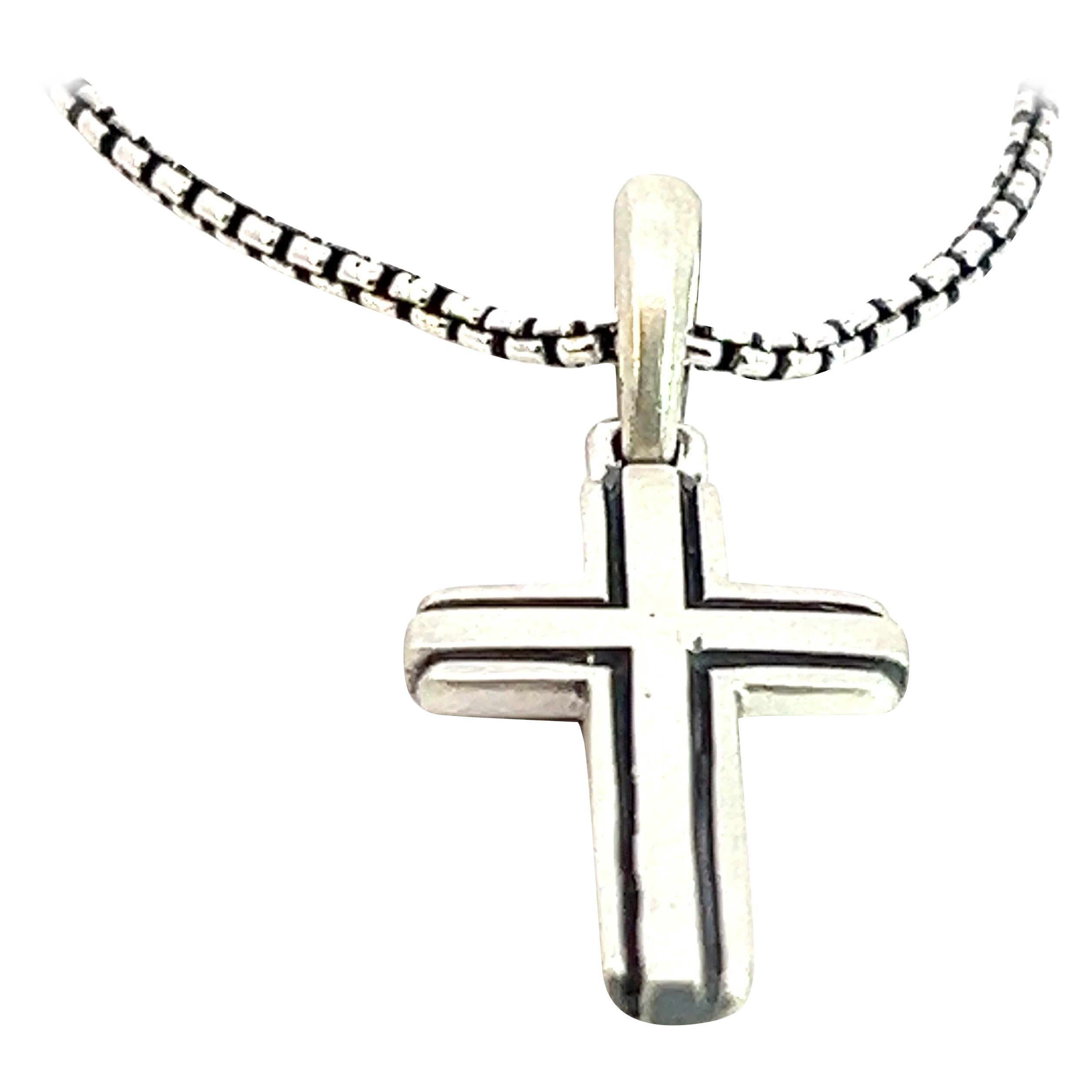 David Yurman Authentic Estate Small Cross Necklace 18" Silver 2.8 mm For Sale