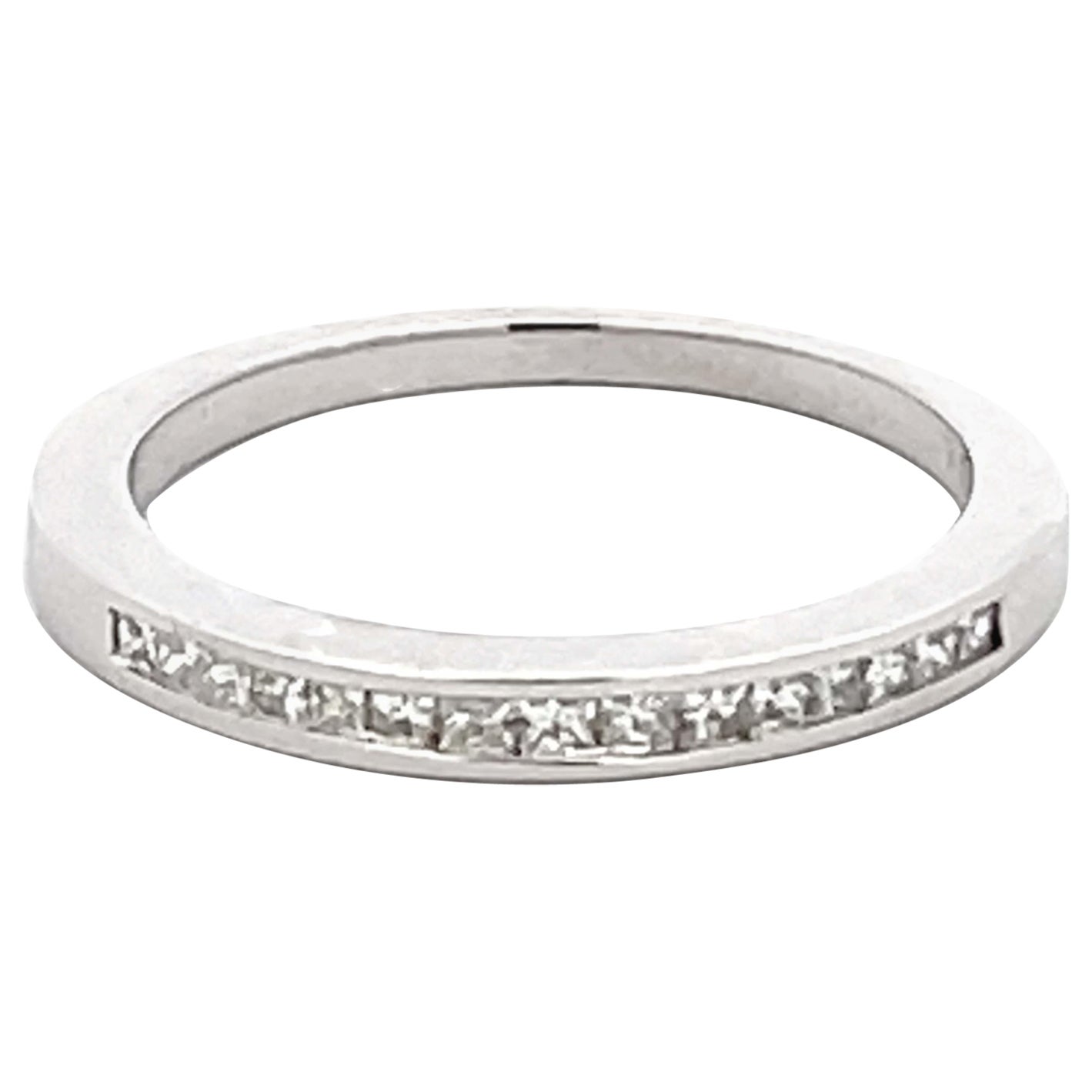 Bague en or blanc 14k avec diamant taille Princesse en vente