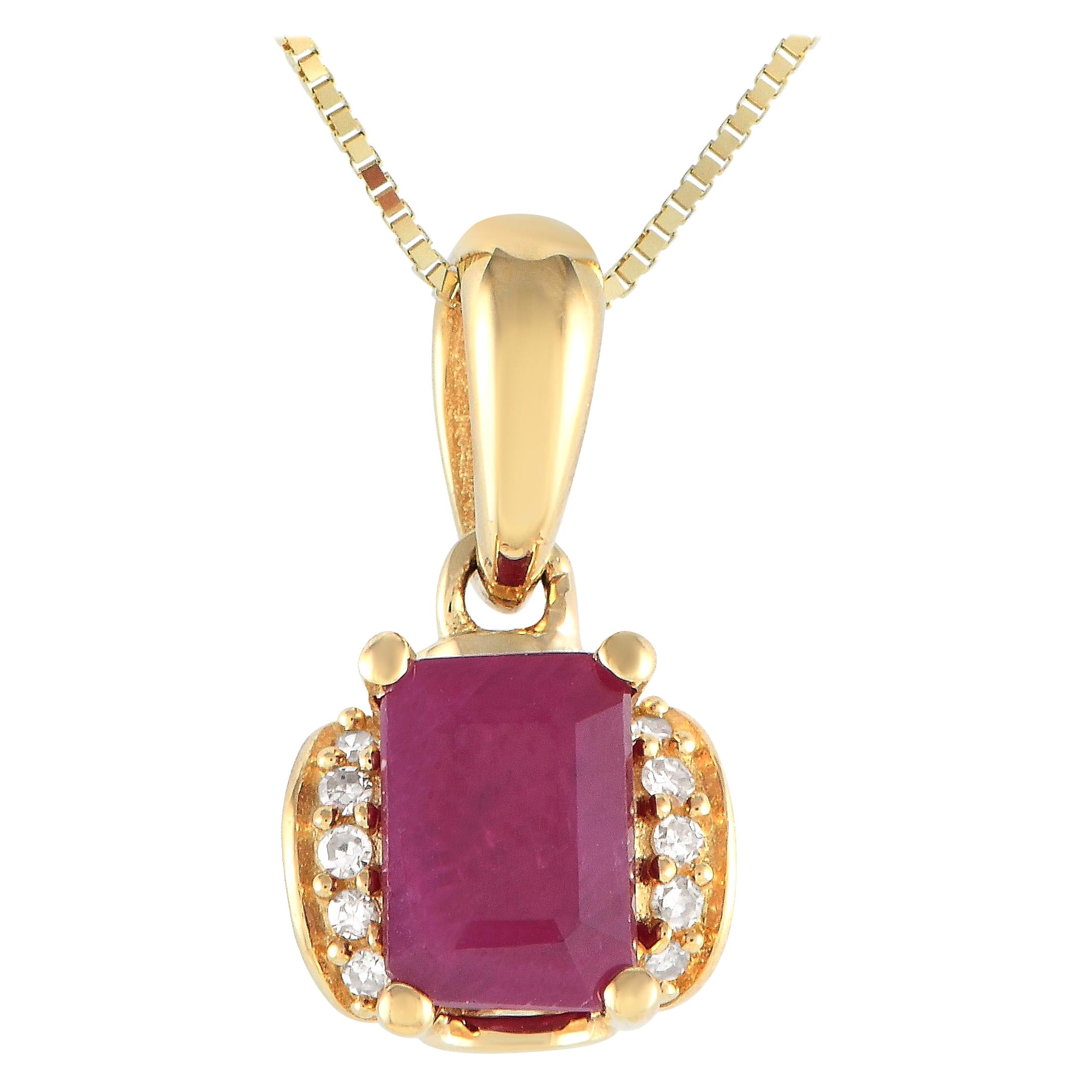 LB Exclusive 14K Yellow Gold 0.03ct Diamond & Ruby Pendant Necklace PD4-1649YRU For Sale