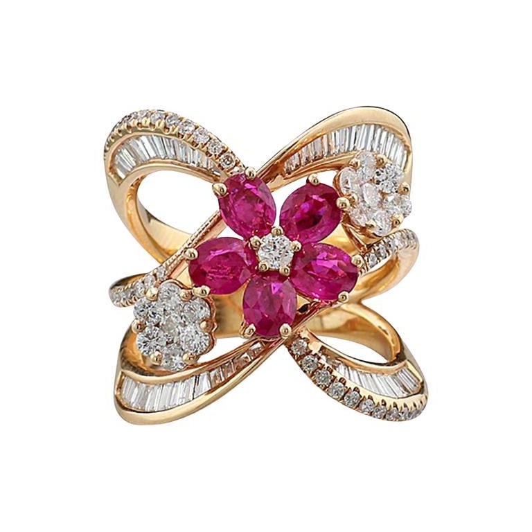 Ruby Diamond Ring "Blossom" superbe design fine craftmanship 18Kt Rose Gold For Sale